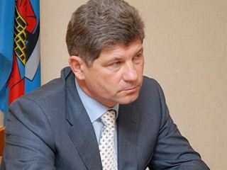 Мэр Луганска призвал горожан ехать в Киев 