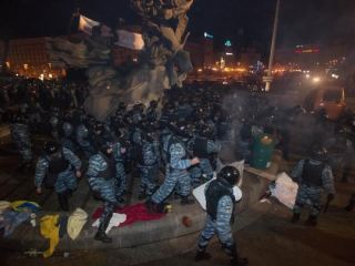 За разгон Майдана ответят три чиновника