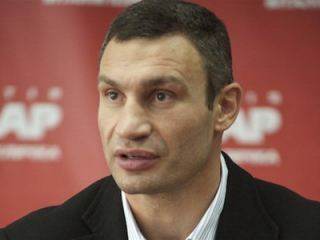 Лидеры оппозиции призвали США принять меры против украинской власти