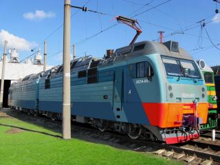 На «Лугансктепловозе» готовятся к выпуску новых локомотивов 