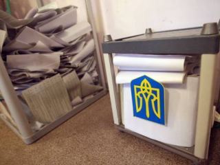 По предварительным данным на выборах в Алчевске победил регионал инфографика