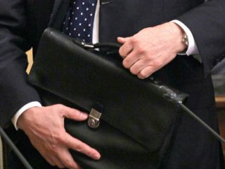 Янукович уволил председателя Меловской райадминистрации