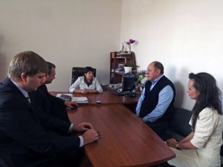 В Луганске Украинский выбор восстановил телефонную связь в госпитале ветеранов ВОВ фото